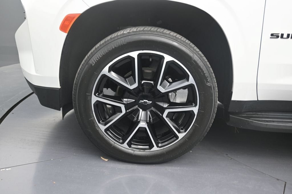 2024 Chevrolet Suburban RST