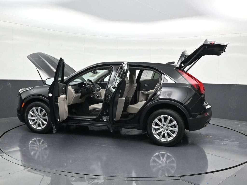 2022 Cadillac XT4 Luxury
