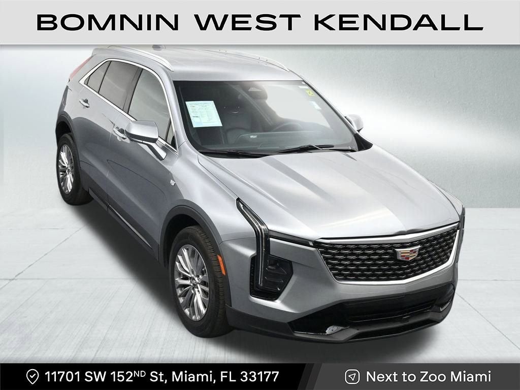 2025 Cadillac XT4 Premium Luxury