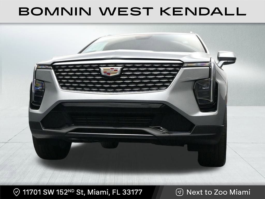 2025 Cadillac XT4 Premium Luxury