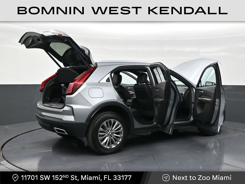 2025 Cadillac XT4 Premium Luxury