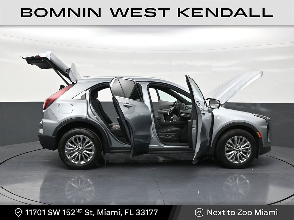 2025 Cadillac XT4 Premium Luxury