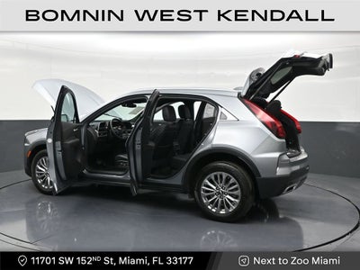 2025 Cadillac XT4 Premium Luxury