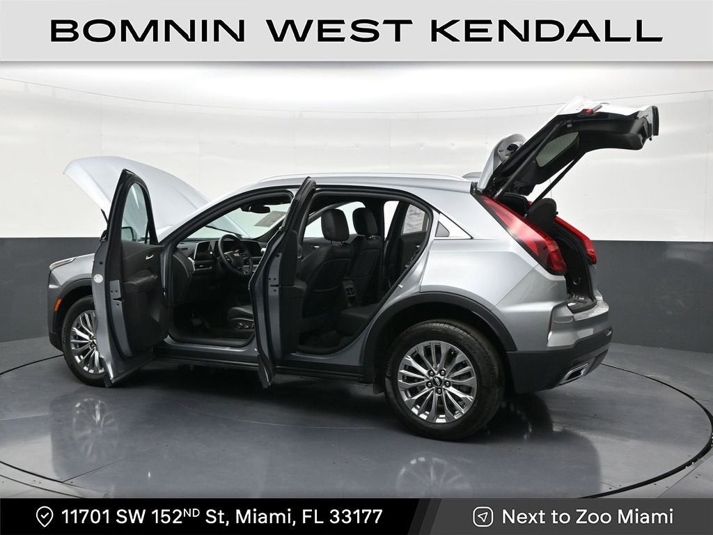 2025 Cadillac XT4 Premium Luxury