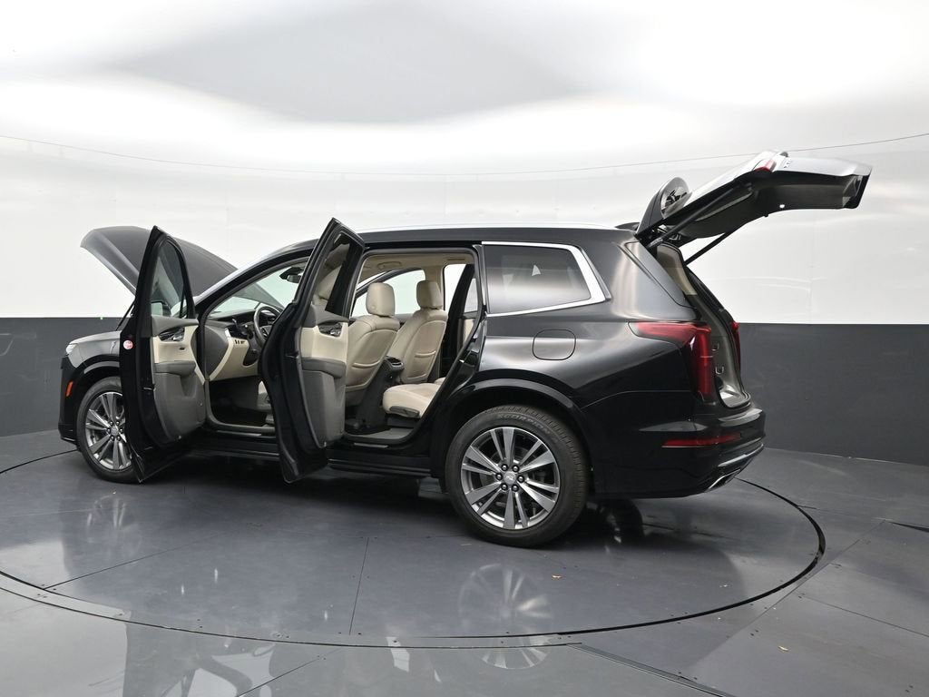 2022 Cadillac XT6 Premium Luxury