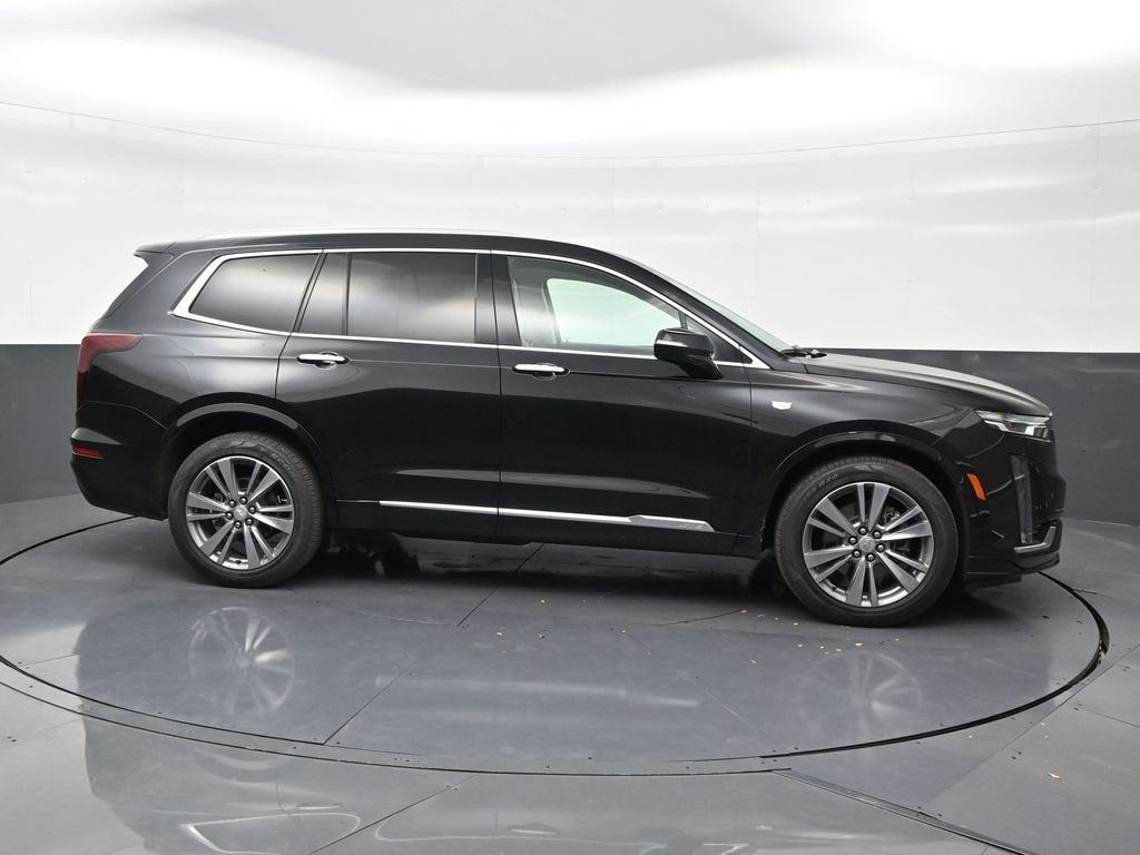 2022 Cadillac XT6 Premium Luxury