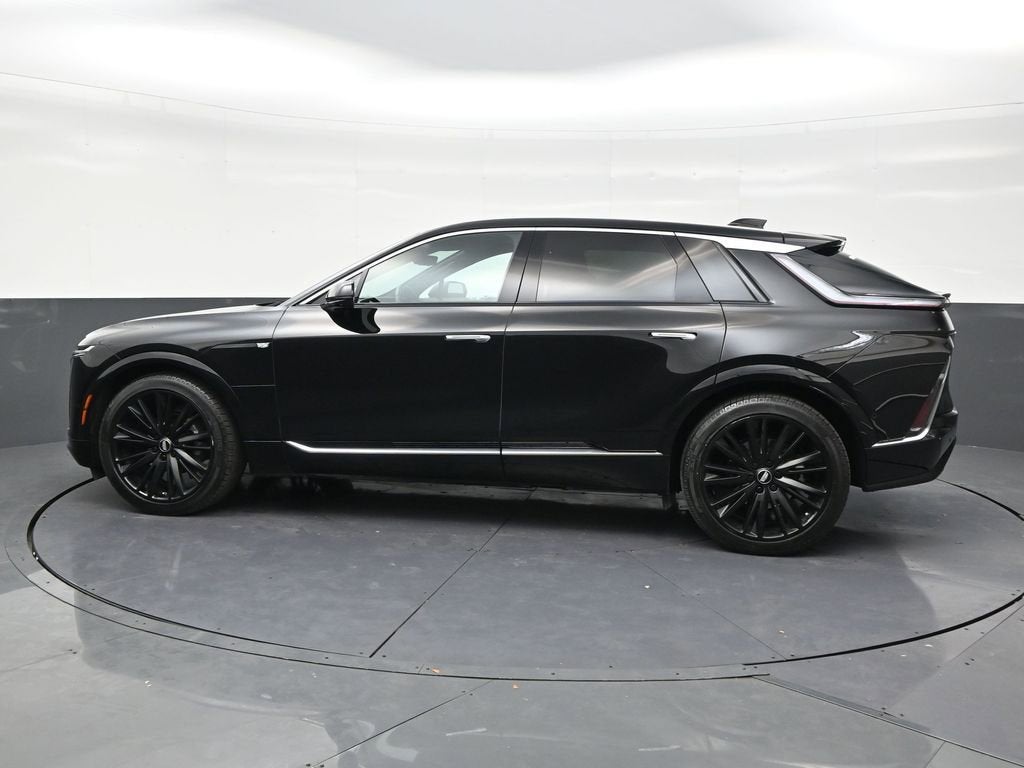 Used 2025 Cadillac LYRIQ Luxury 2 with VIN 1GYKPRRK1SZ308011 for sale in Miami, FL