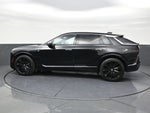 2025 Cadillac LYRIQ Luxury 2