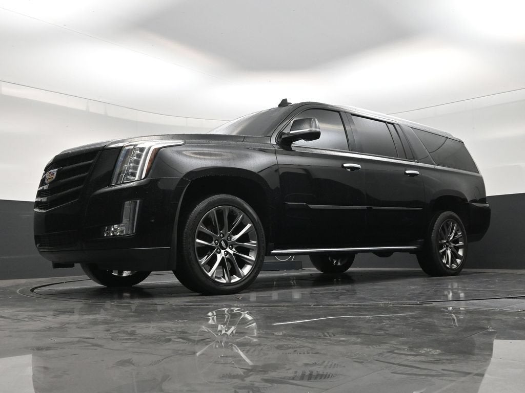 2020 Cadillac Escalade ESV Luxury