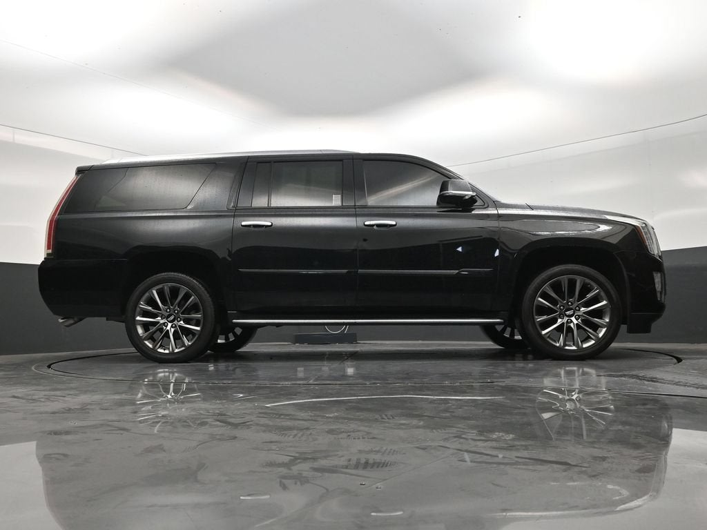 2020 Cadillac Escalade ESV Luxury