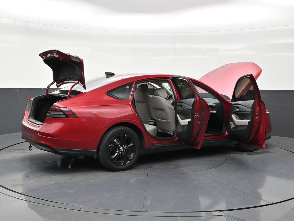 2025 Honda Accord Sedan SE