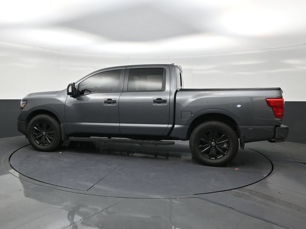 2023 Nissan TITAN Crew Cab SV 4x4