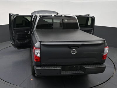 2023 Nissan TITAN Crew Cab SV 4x4