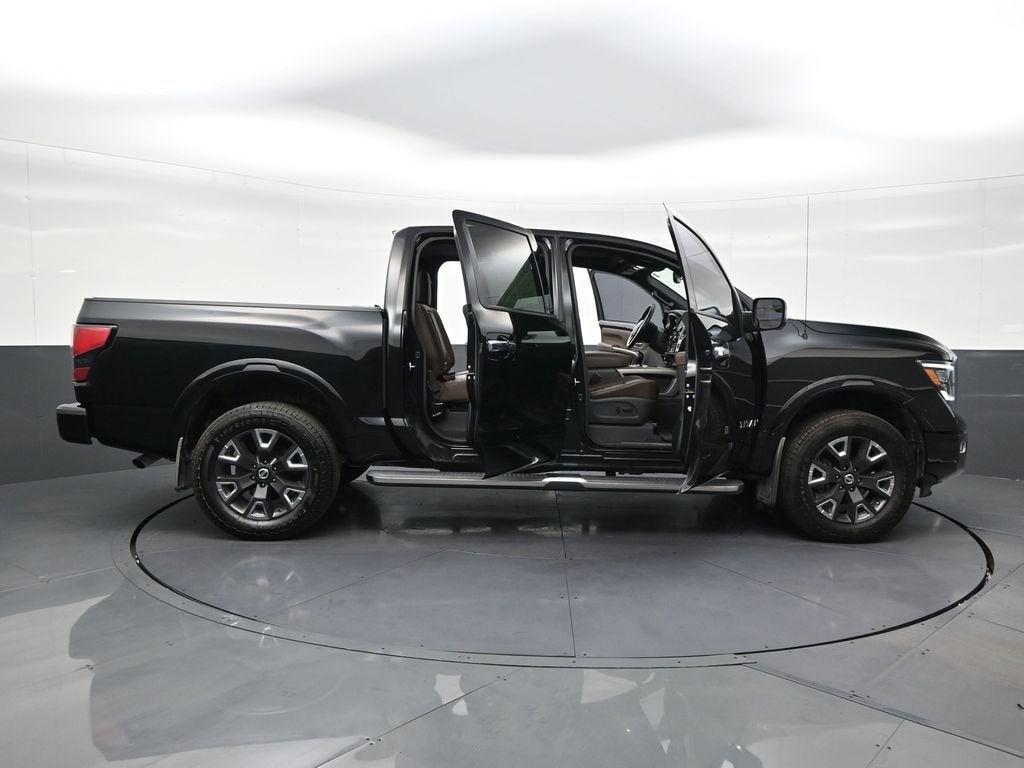 2021 Nissan Titan Platinum Reserve