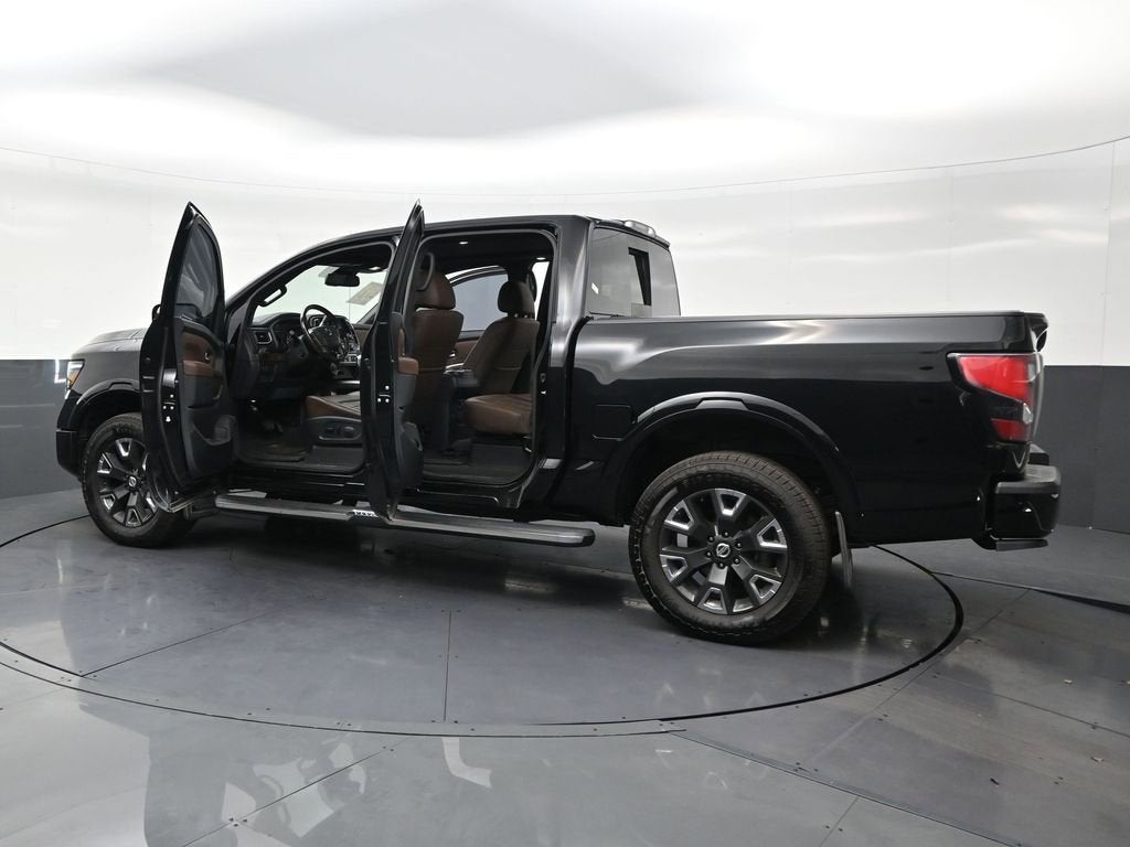 2021 Nissan Titan Platinum Reserve