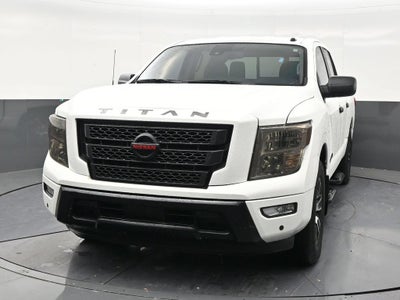 2021 Nissan TITAN Crew Cab SV 4x2
