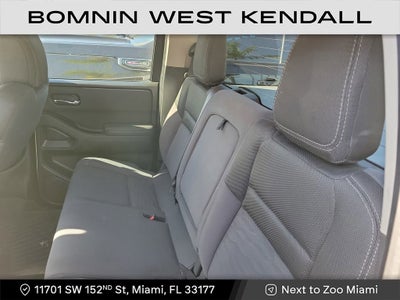 2022 Nissan Frontier SV