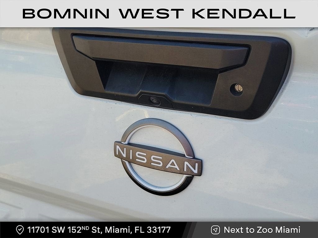 2022 Nissan Frontier SV