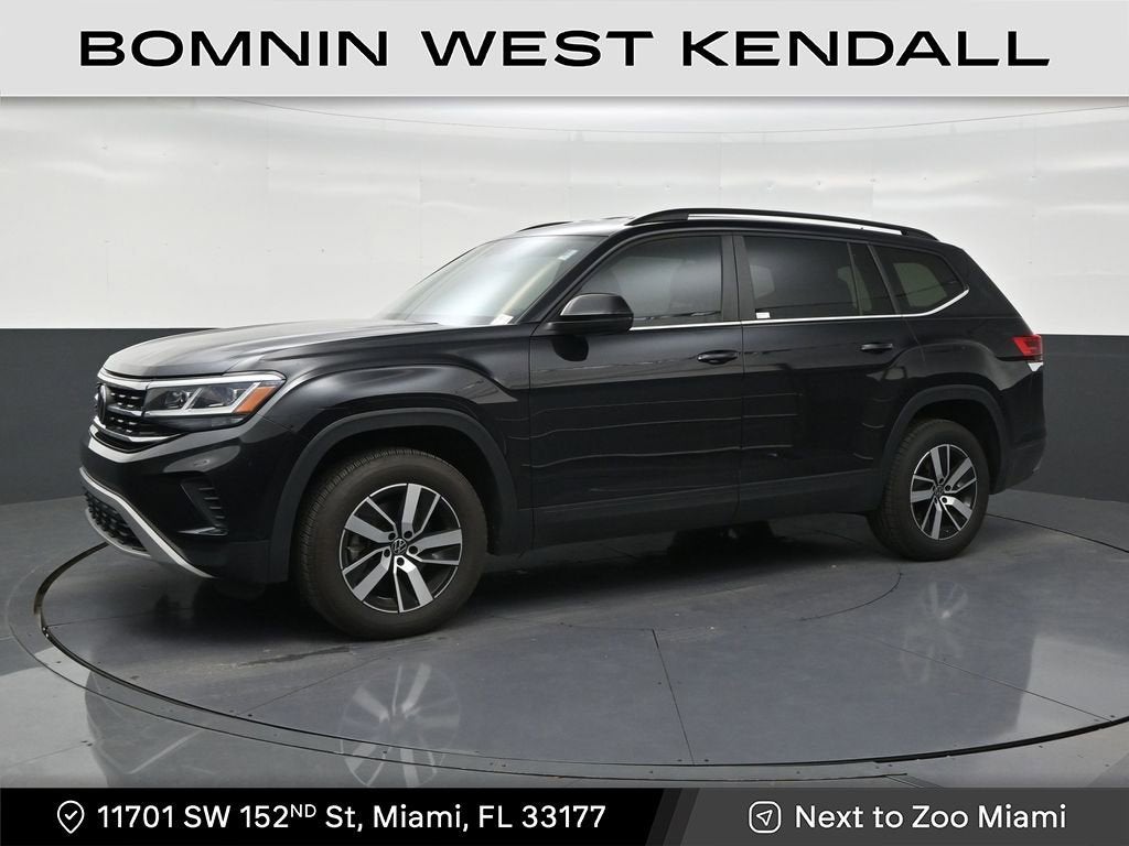 2022 Volkswagen Atlas 2.0T SE's photo
