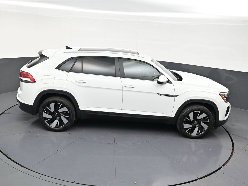 2024 Volkswagen Atlas Cross Sport 2.0T SE w/Technology
