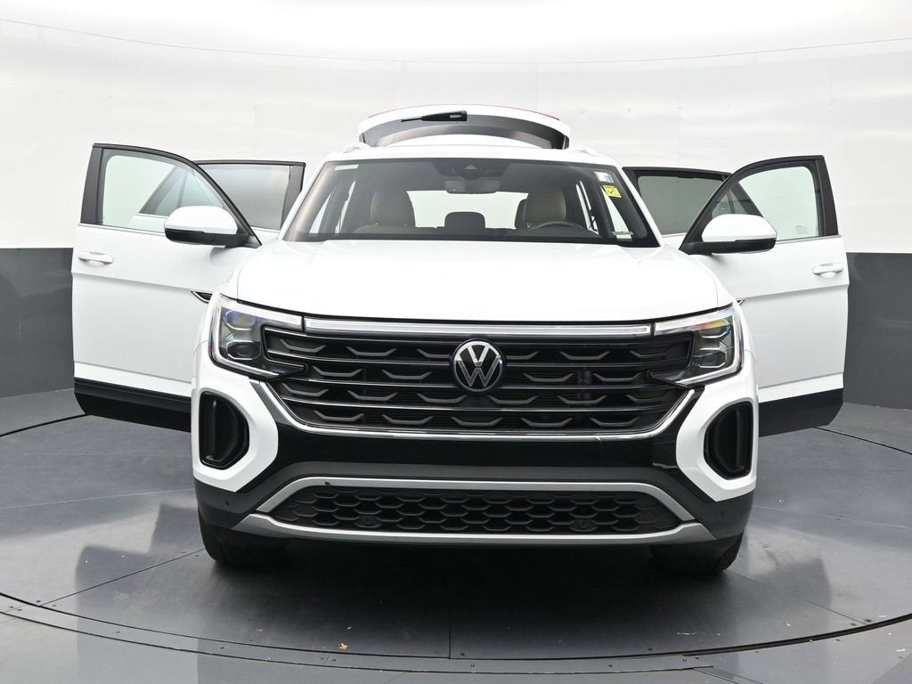 2024 Volkswagen Atlas Cross Sport 2.0T SE w/Technology