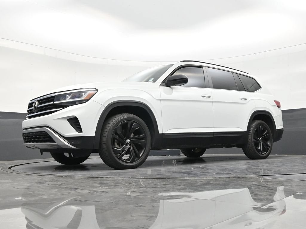 2022 Volkswagen Atlas 2.0T SE w/Technology