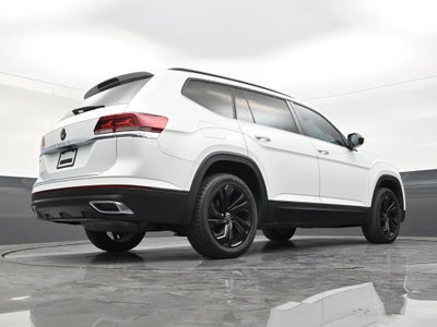2022 Volkswagen Atlas 2.0T SE w/Technology
