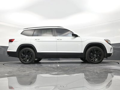 2022 Volkswagen Atlas 2.0T SE w/Technology