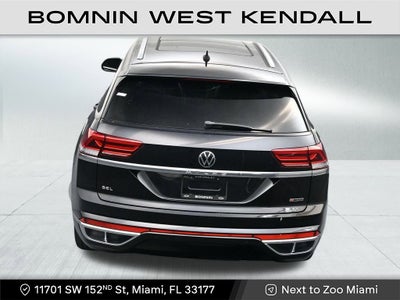 2022 Volkswagen Atlas Cross Sport 2.0T SEL R-Line