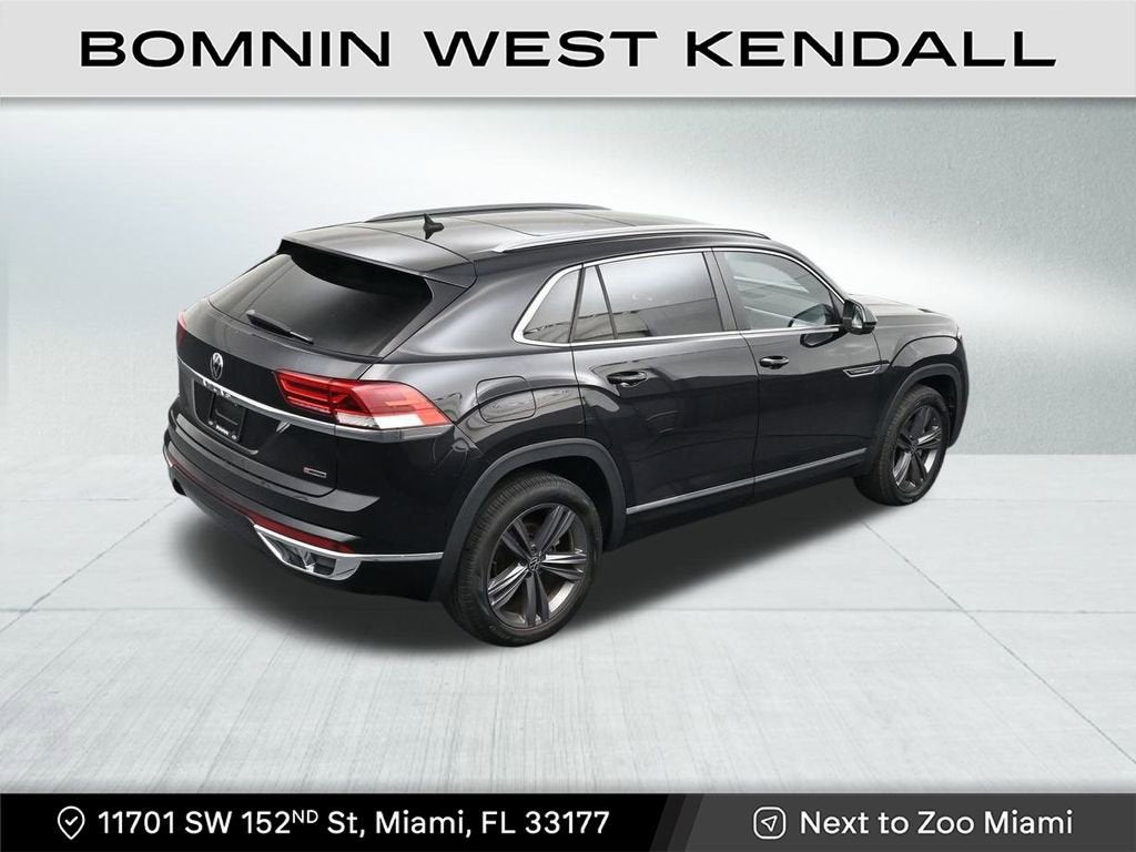 2022 Volkswagen Atlas Cross Sport 2.0T SEL R-Line