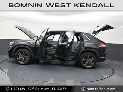 2022 Volkswagen Atlas Cross Sport 2.0T SEL R-Line