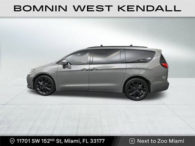 2022 Chrysler Pacifica Limited