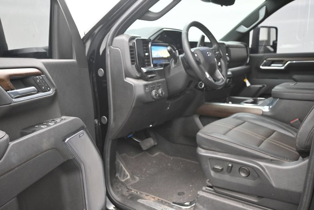 2025 Chevrolet Silverado 2500 HD High Country