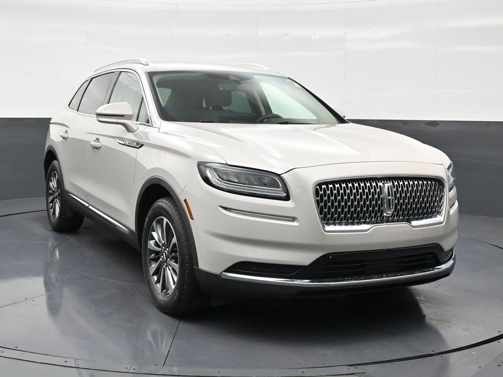 2023 Lincoln Nautilus Standard