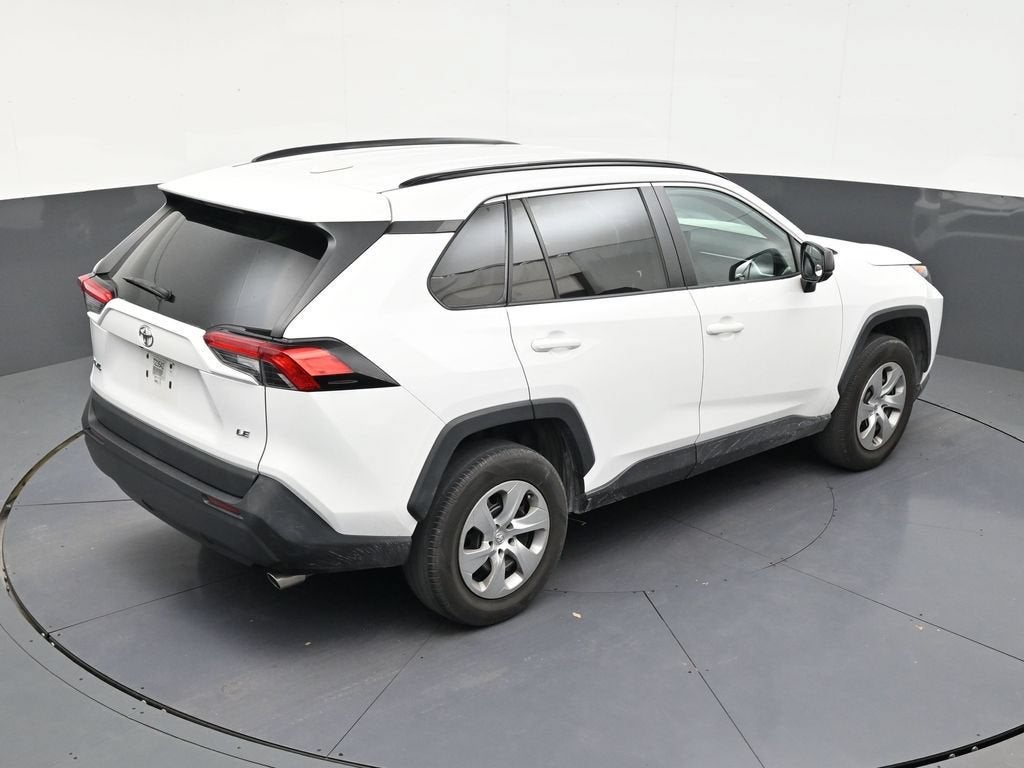 2020 Toyota RAV4 LE