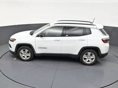 2022 Jeep Compass Latitude FWD