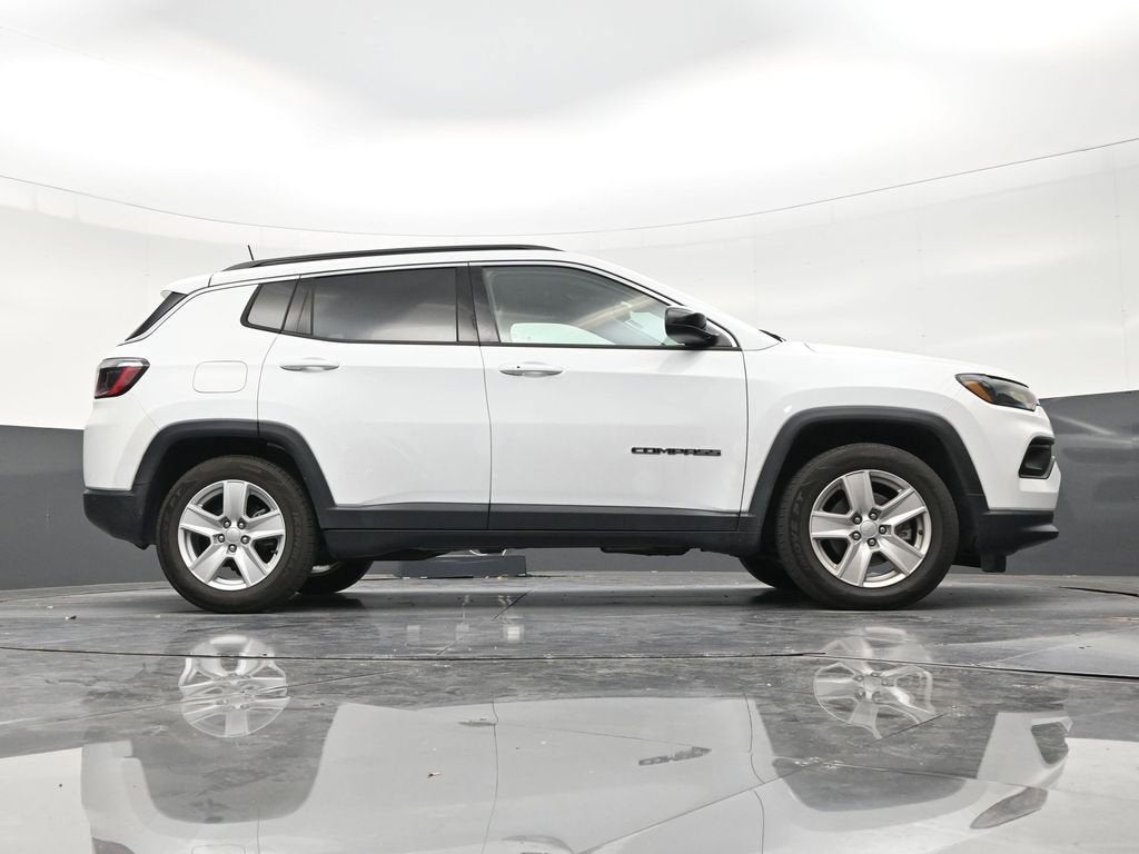 2022 Jeep Compass Latitude FWD
