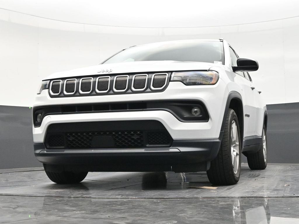 2022 Jeep Compass Latitude FWD