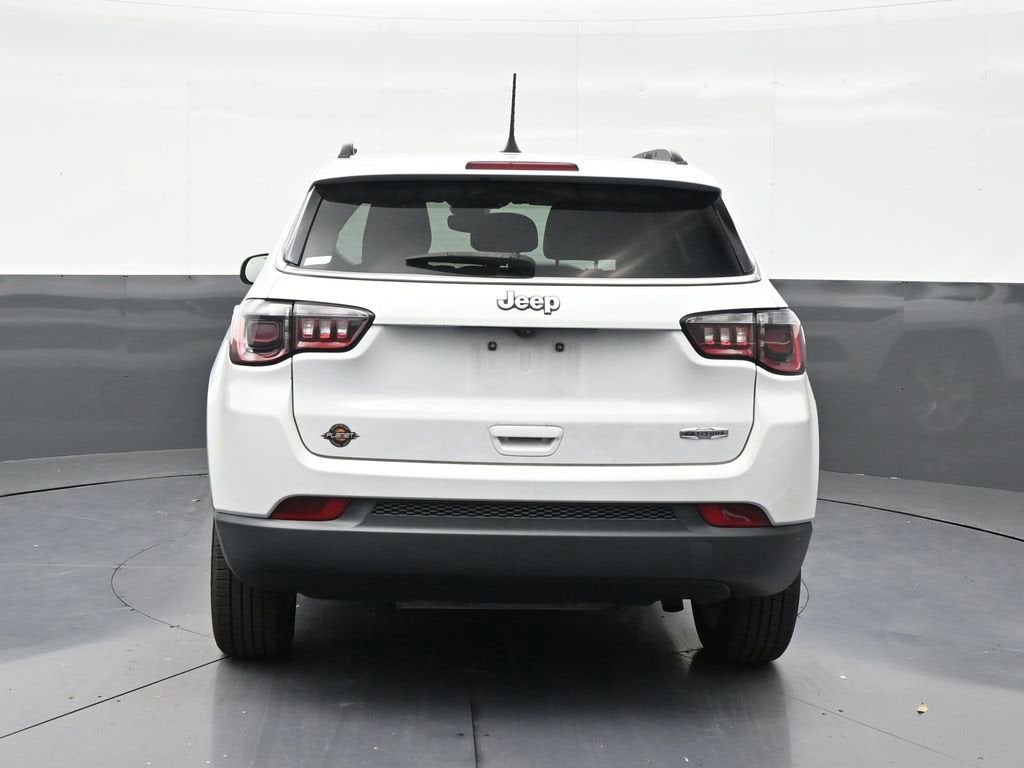 2022 Jeep Compass Latitude FWD
