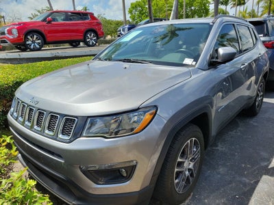 2018 Jeep Compass Latitude w/Sun/Wheel Pkg
