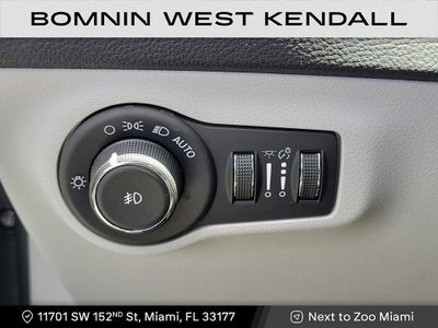 2018 Jeep Compass Latitude w/Sun/Wheel Pkg