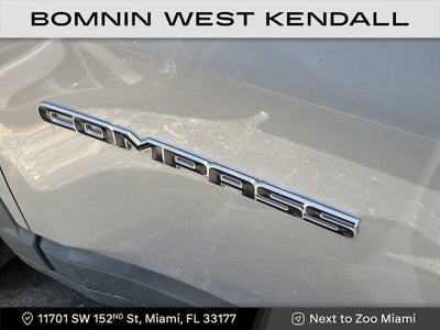 2018 Jeep Compass Latitude w/Sun/Wheel Pkg