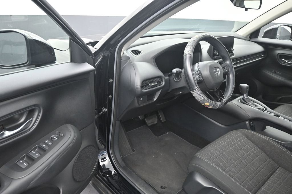 2023 Honda HR-V 2WD LX