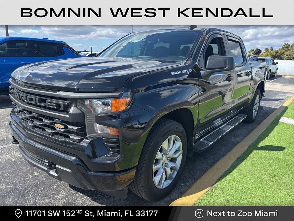 2022 Chevrolet Silverado 1500 Custom