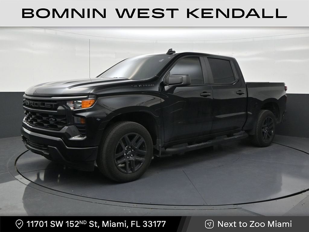 2024 Chevrolet Silverado 1500 Custom Crew Cab Short Box's photo