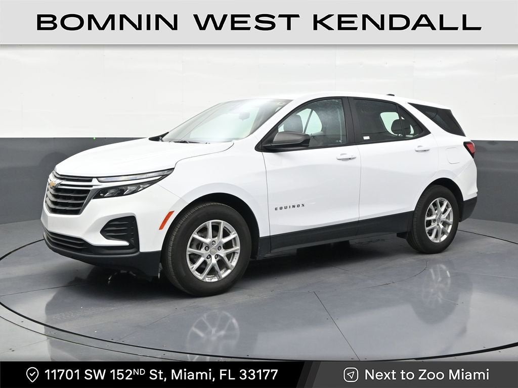 2024 Chevrolet Equinox LS's photo