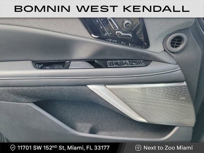 2025 Cadillac OPTIQ Luxury 1