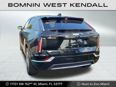 2025 Cadillac OPTIQ Luxury 1