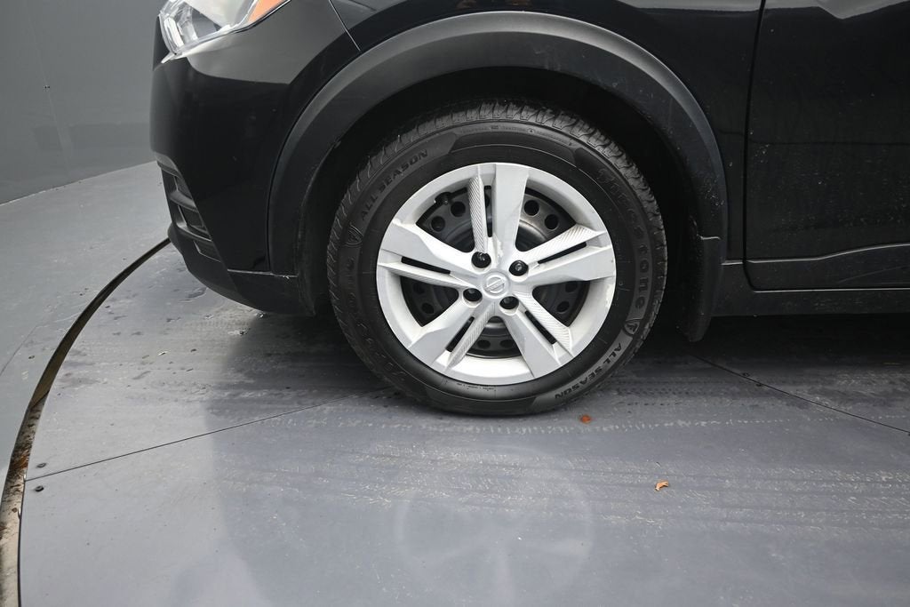 2018 Nissan Kicks S