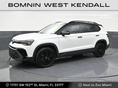 2025 Volkswagen Taos 1.5T SE Black
